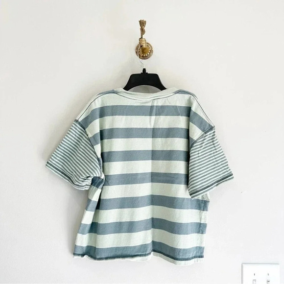 BDG Urban Outfitters Boxy Kidcore Cropped Teal Striped T-Shirt Tee Size Small - Picture 3 of 4